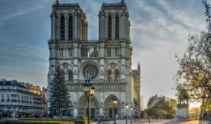22-322-Cathédrale de Paris